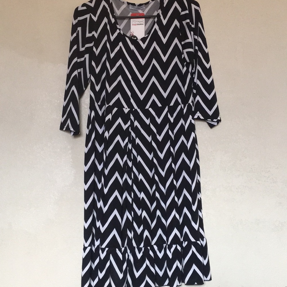 Black and white dress